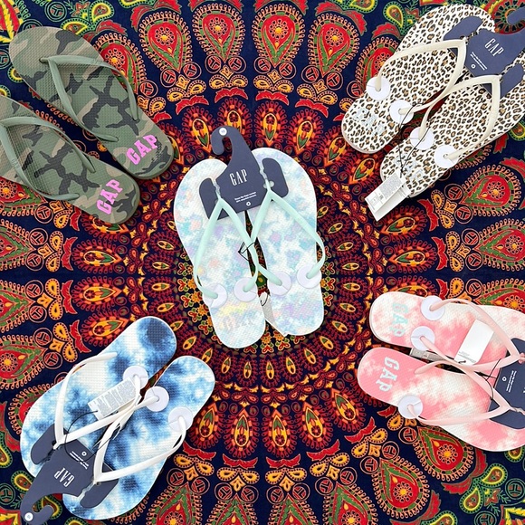 🩴 5 Pair Bundle of Gap Brand Flip Flops 🩴 - Picture 14 of 16